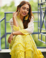 Load image into Gallery viewer, Afreen Buti Jaal Georgeete mirror Chikankari Full Suite with dupatta always best seller