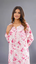 Load image into Gallery viewer, Neitra hand-embroidered malmal Kurti