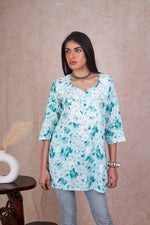 Load image into Gallery viewer, Gazal Mulmul Short Kurta