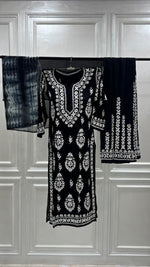 Load image into Gallery viewer, PREMIUM RIYON HANDCREAFTEDCHUKANKARI KURTI SET WITH DUPATTA
