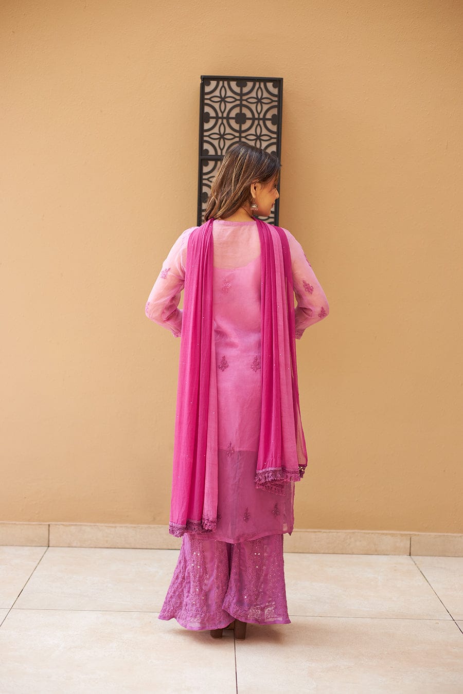 Omrae Buti Jaal Georgeete Chikankari Full Suit (Copy)