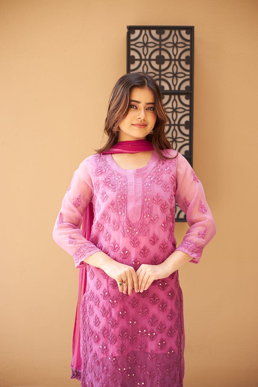 Omrae Buti Jaal Georgeete Chikankari Full Suit (Copy)