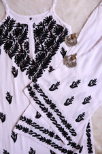 Load image into Gallery viewer, ASUHANI Maroon Sleeveless Rayon Kurta Pant set
