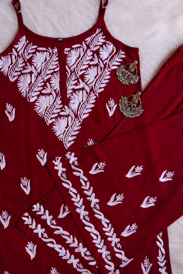 ASUHANI Maroon Sleeveless Rayon Kurta Pant set