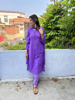 Load image into Gallery viewer, Cotton Dyed Chikankari Co-Ord Straight Kurta Wth Lycra Stretchable Trouser
