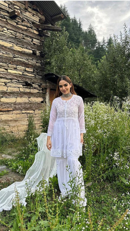 WHITE SHORT MIROR KURTI WITH SHORT GARARA