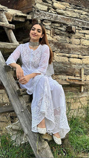 WHITE SHORT MIROR KURTI WITH SHORT GARARA