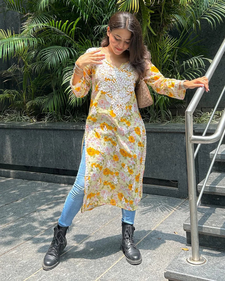 Chikankari Luxe  MUL MUL CHIKANKRI KURTA💕