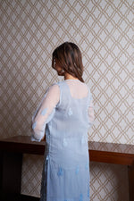 Load image into Gallery viewer, Omrae Buti Jaal Georgeete Chikankari Full Suit
