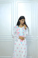Load image into Gallery viewer, Effortless Chikankari multi colour Kurti
