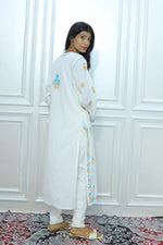 Load image into Gallery viewer, Effortless Chikankari multi colour Kurti
