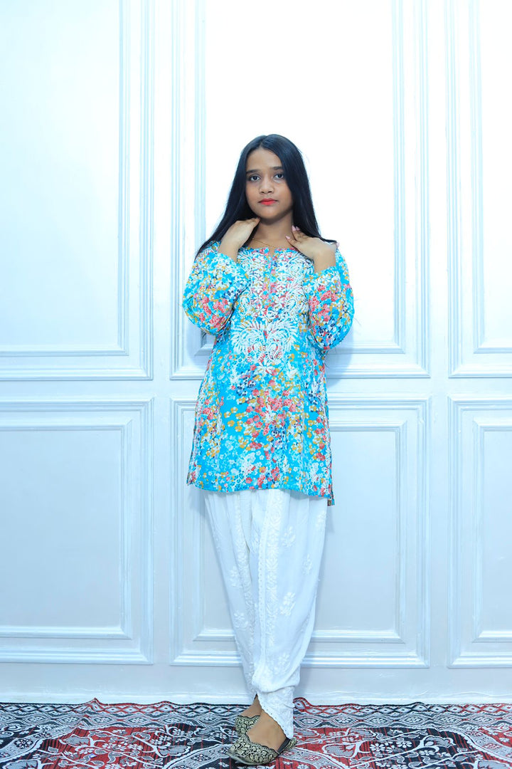 Mul Cotton Short Chikankari Kurti