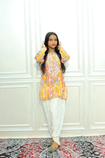 Load image into Gallery viewer, Mul Cotton Short Chikankari Kurti

