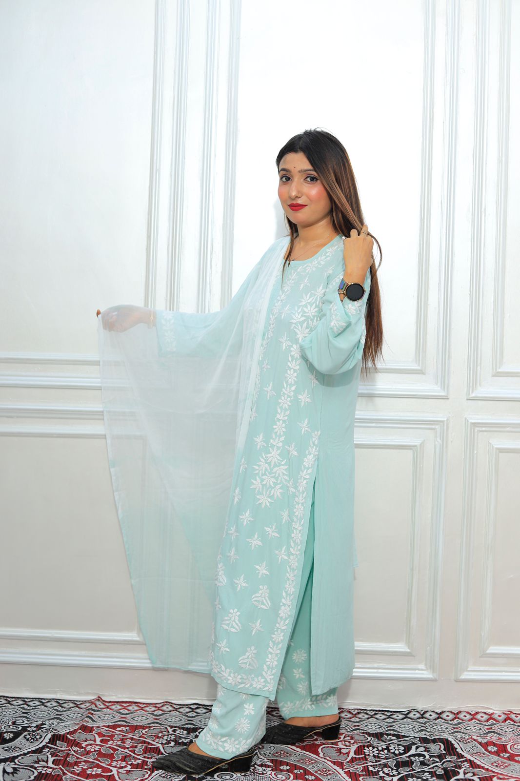 luxx Chikankari Modal Kurti Set