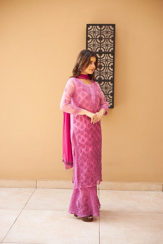 Omrae Buti Jaal Georgeete Chikankari Full Suit (Copy)